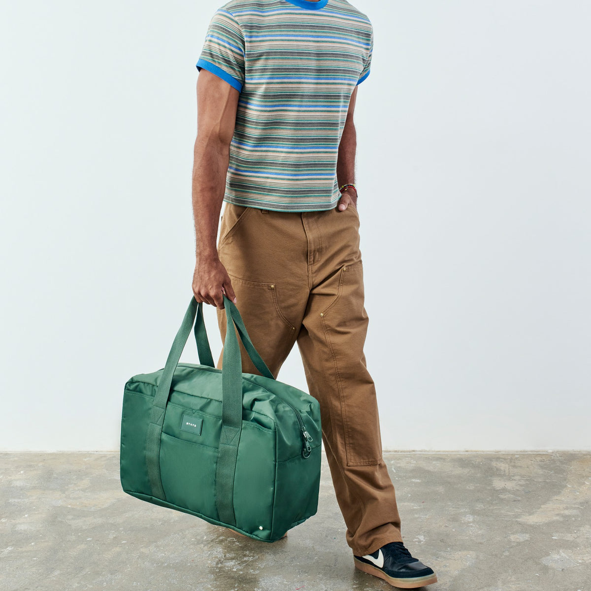 Wellington Weekender Medium Nylon Olive